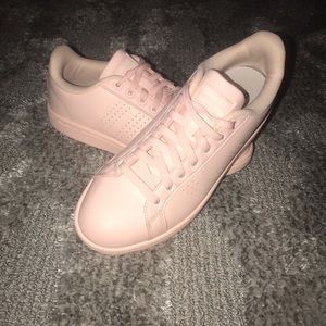 Adidas pink cloud-foam sneakers
